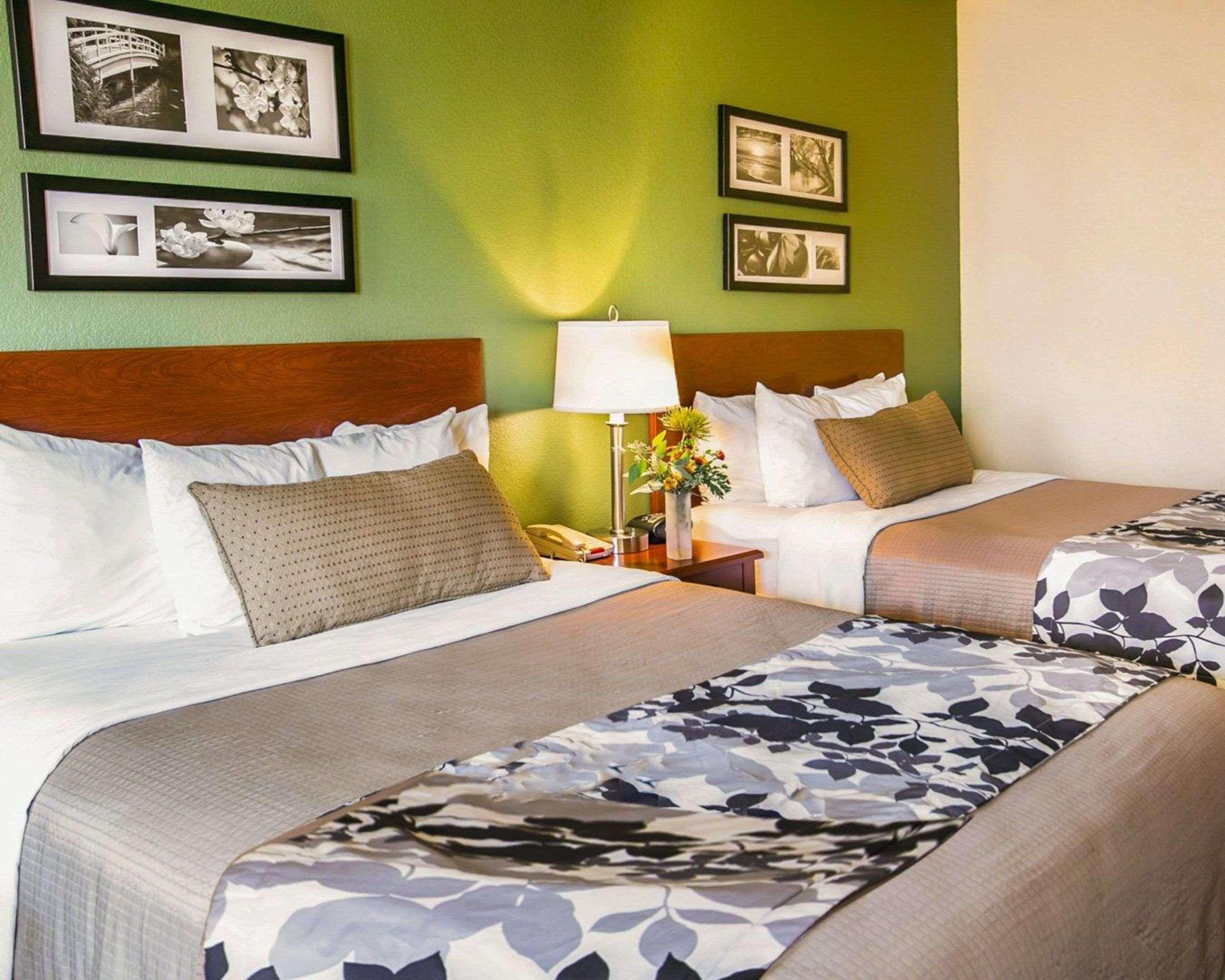 Sleep Inn & Suites Gonzales Near Palmetto State Park Bagian luar foto
