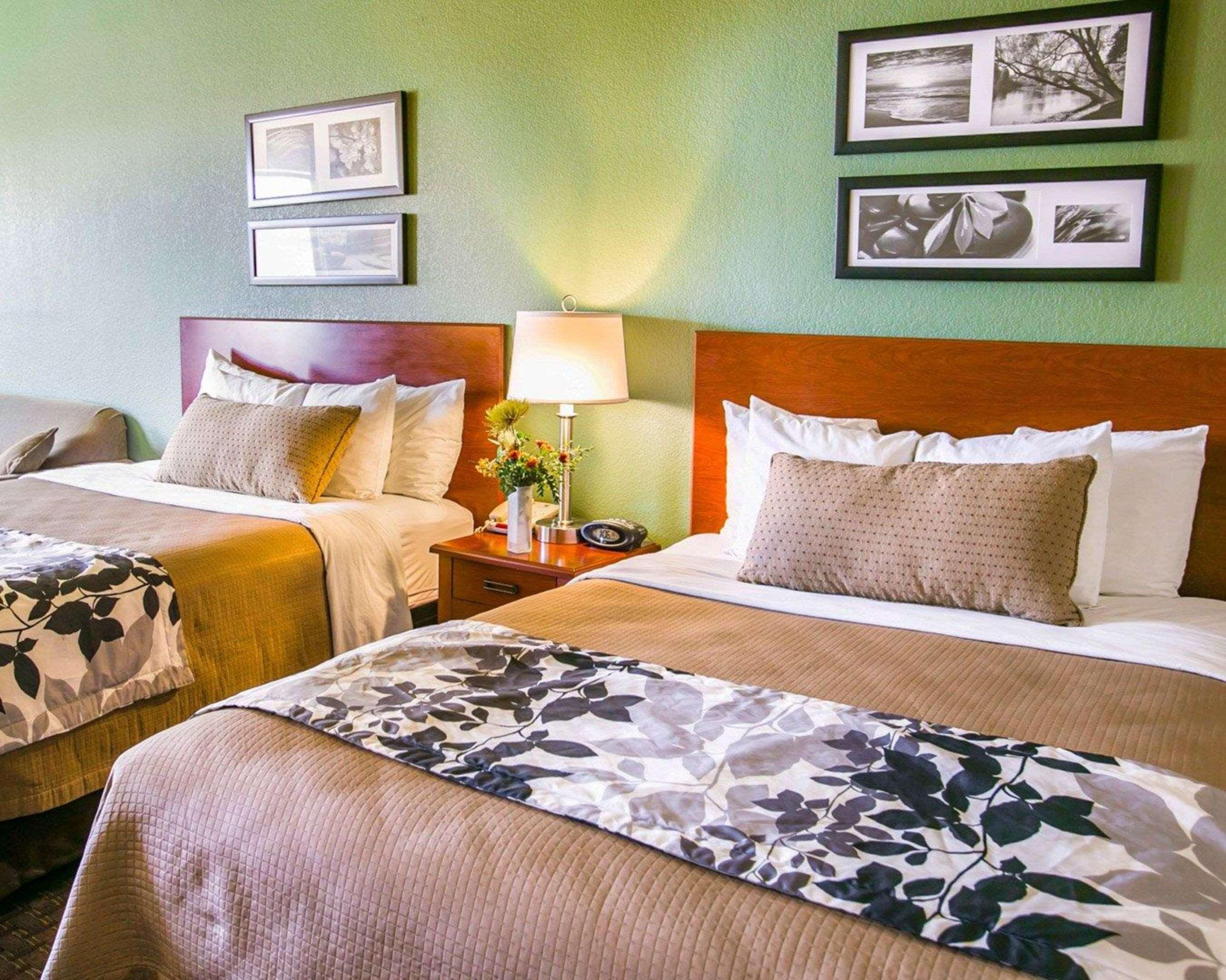 Sleep Inn & Suites Gonzales Near Palmetto State Park Bagian luar foto