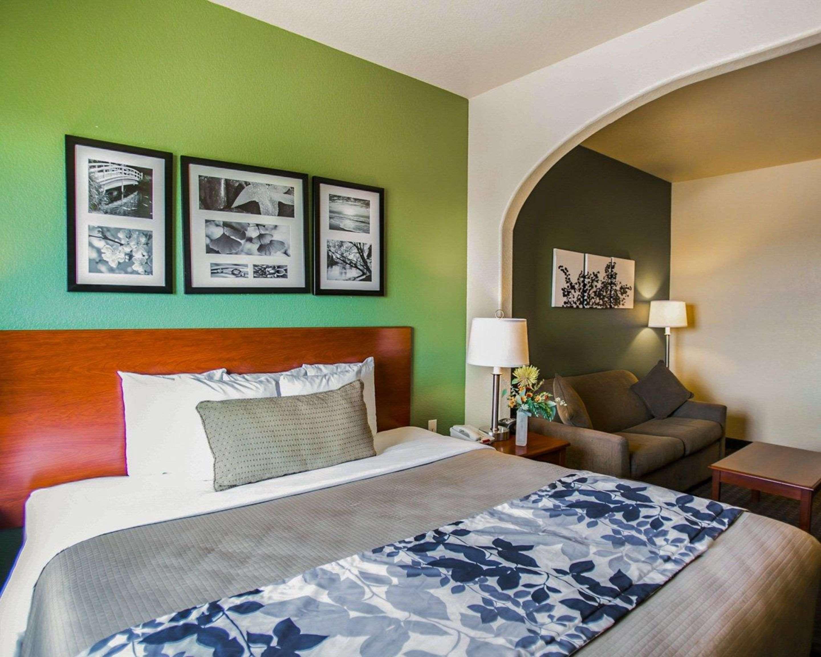 Sleep Inn & Suites Gonzales Near Palmetto State Park Bagian luar foto